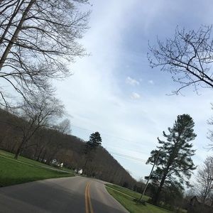 Meet your Posher, Leslie